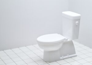 トイレの水圧が弱い時の原因と手軽な改善方法